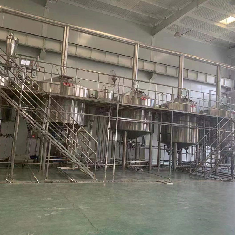 长岭精酿啤酒设备厂—平面布置、设备设计、制造、调试、培训等一条龙服务_COPY